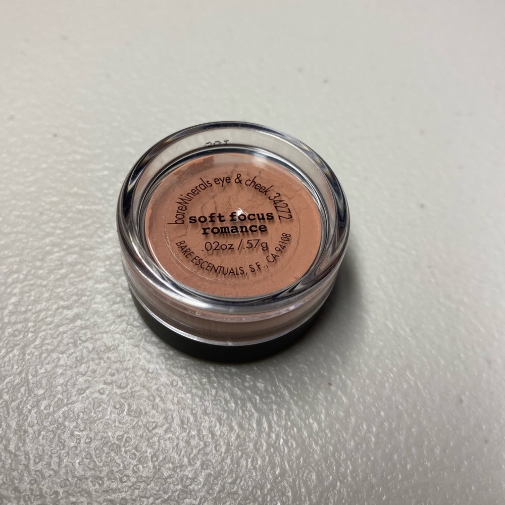 Bare Escentuals bareMinerals Eye & Cheek “Soft Focus Romance”